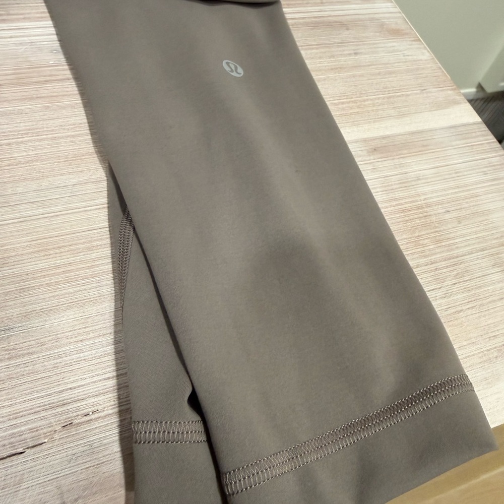 Lululemon Leggings pants warm ash grey wunder train high rise tight 25” size 6 - Picture 6 of 6